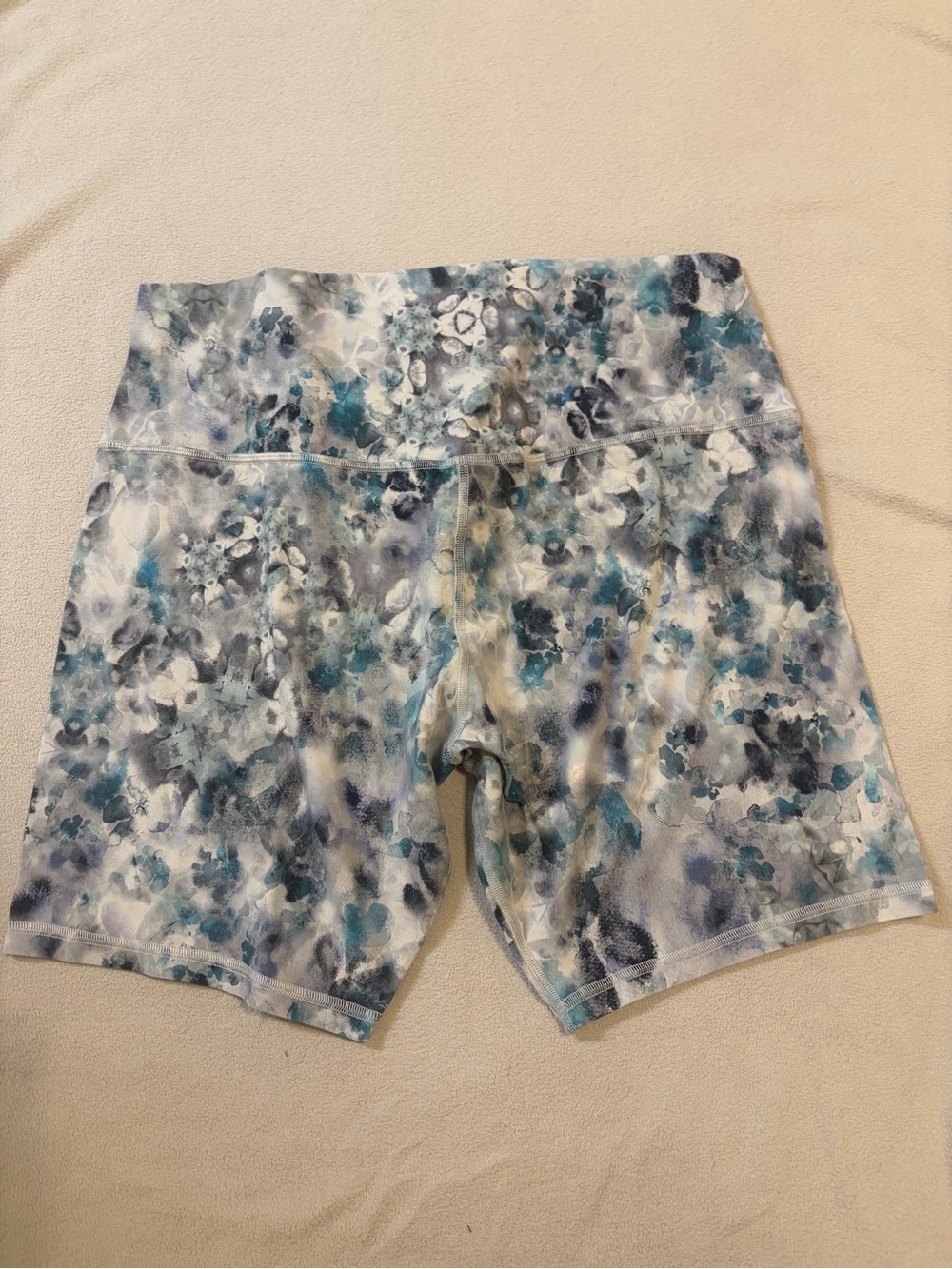 Lululemon Kaleidofloral Align Shorts 8”inseam